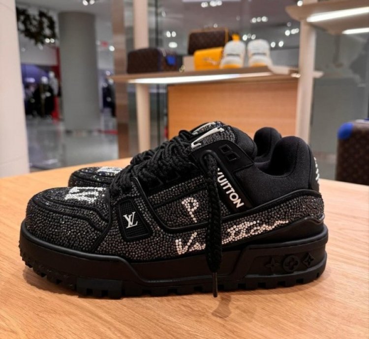 Louisvuitton Trainer Xaxi Crystal Black Diamond Sneakers