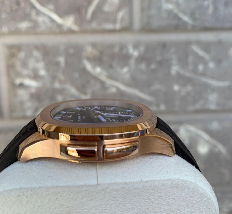 Patek Philippe Aquanaut 5164r-001 Rose Gold Aquanaut