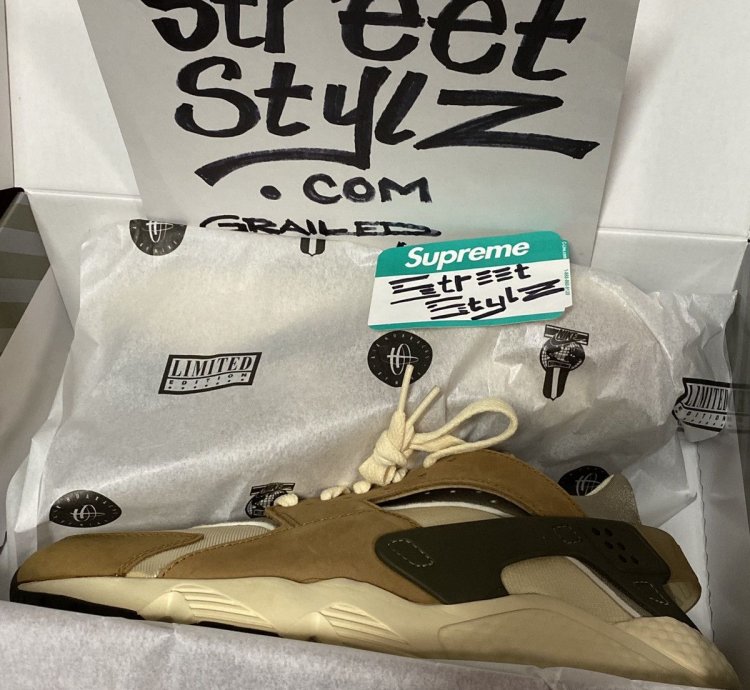 Stussy Nike Air Huarache Le Sz10