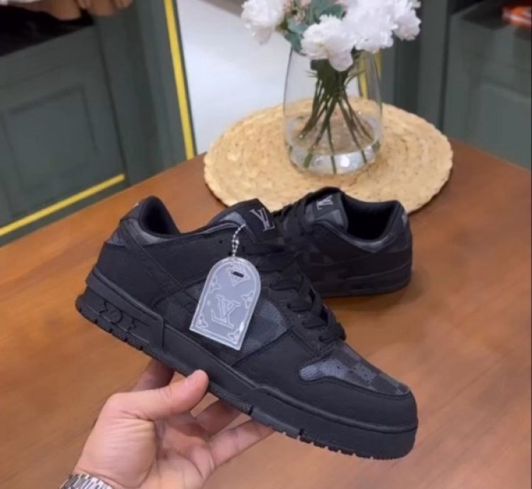 Louisvuitton X Nike Sb Dunk Low Black Sneakers