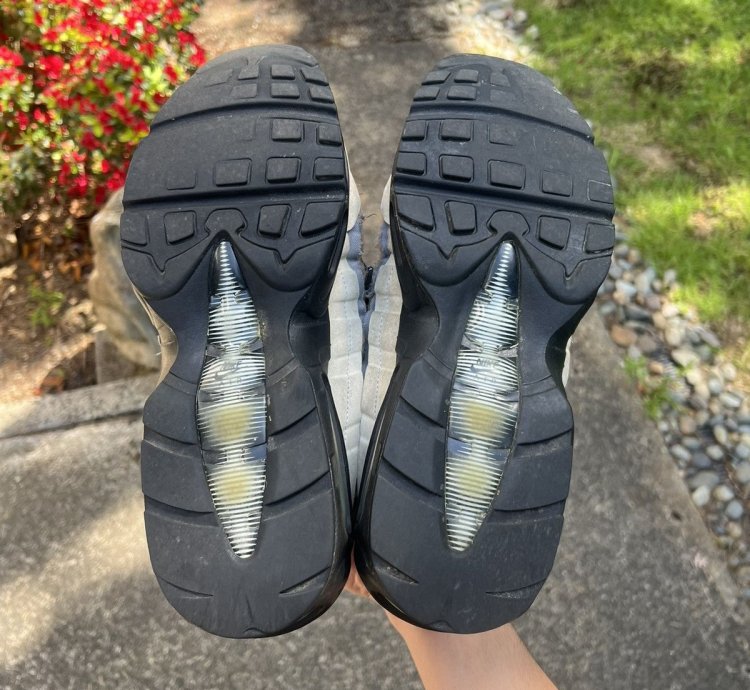 Nike Cdg Air Max 95 In Charcoal Black