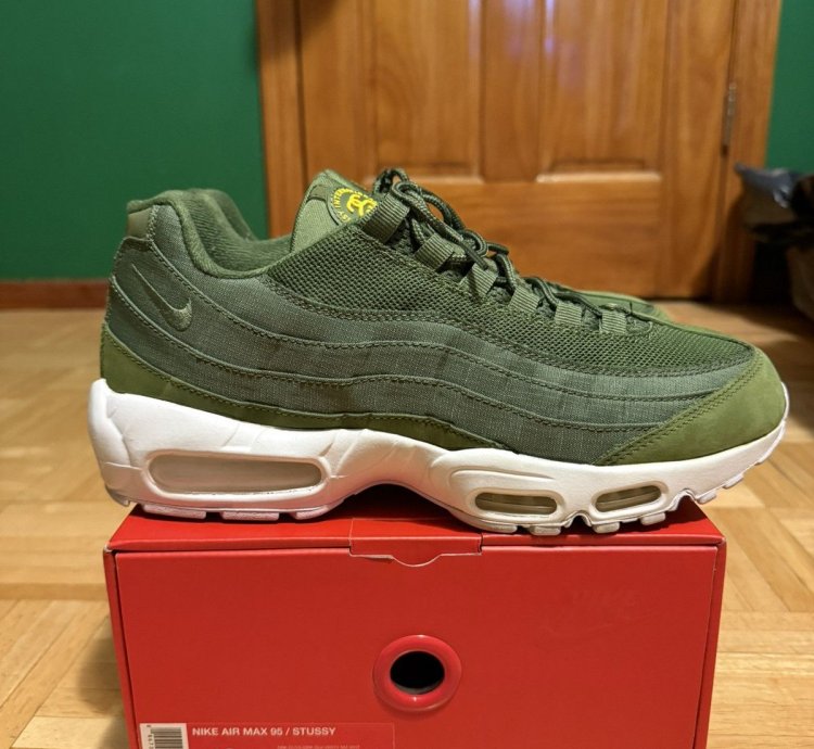 Stussy Nike Air Max 95 Olive