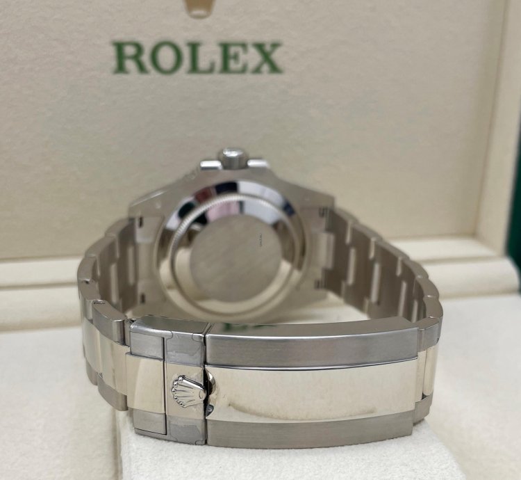 Rolex Submariner Date New Submariner Date 41mm 126619lb White Gold Blue Bezel Black Dial