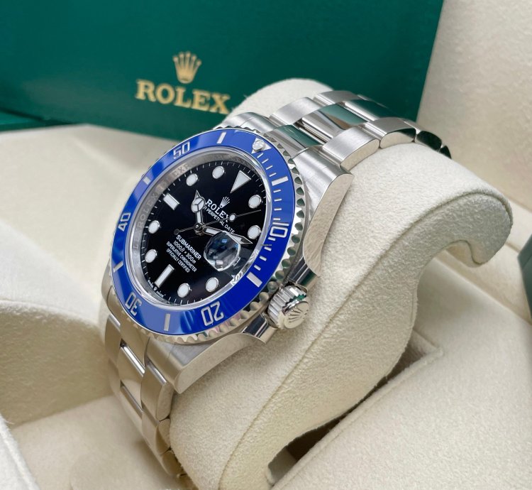 Rolex Submariner Date New Submariner Date 41mm 126619lb White Gold Blue Bezel Black Dial