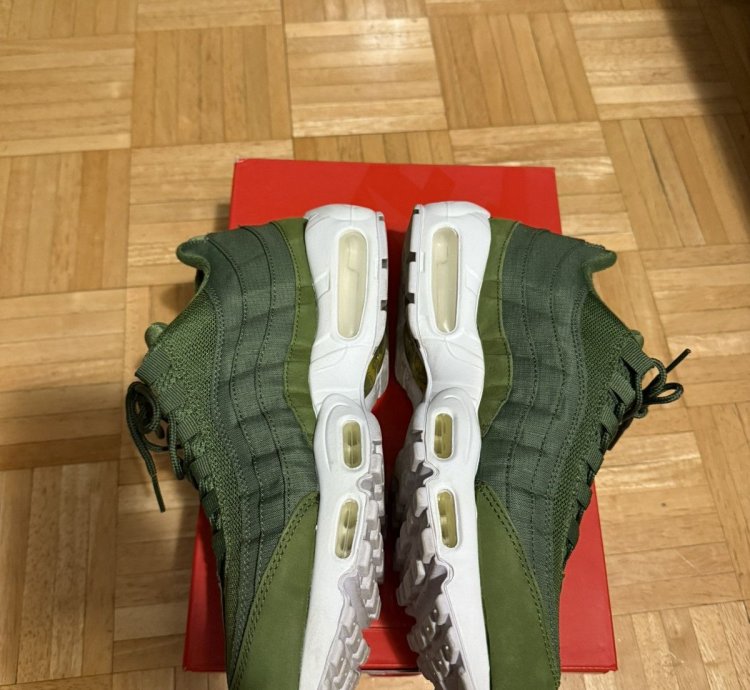 Stussy Nike Air Max 95 Olive