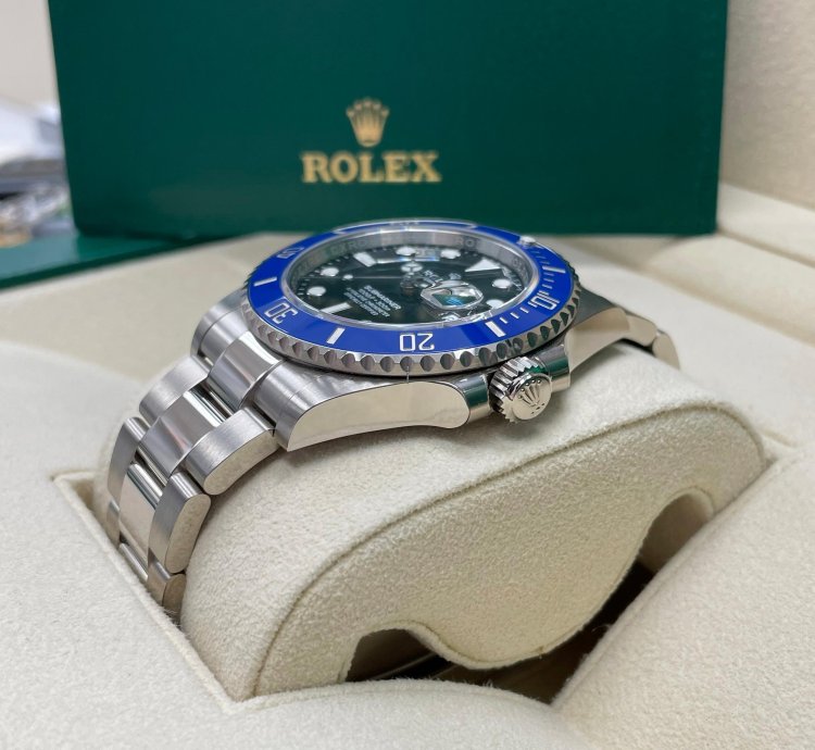 Rolex Submariner Date New Submariner Date 41mm 126619lb White Gold Blue Bezel Black Dial
