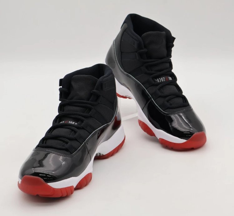 Air Jordan 11 Retro Playoffs Bred