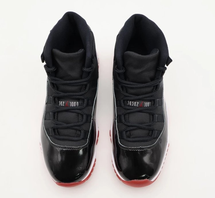 Air Jordan 11 Retro Playoffs Bred