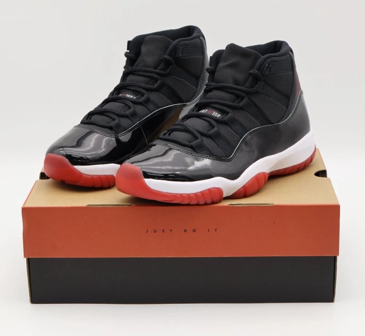 Air Jordan 11 Retro Playoffs Bred