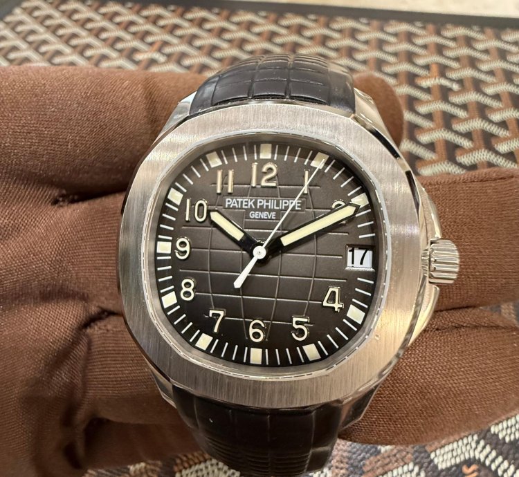 Patek Philippe Aquanaut 5165a-001