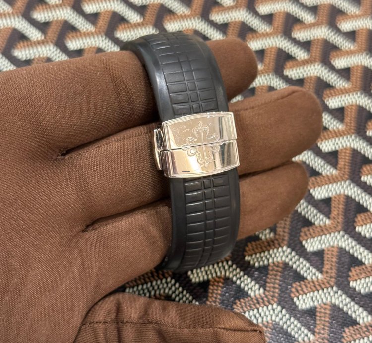 Patek Philippe Aquanaut 5165a-001