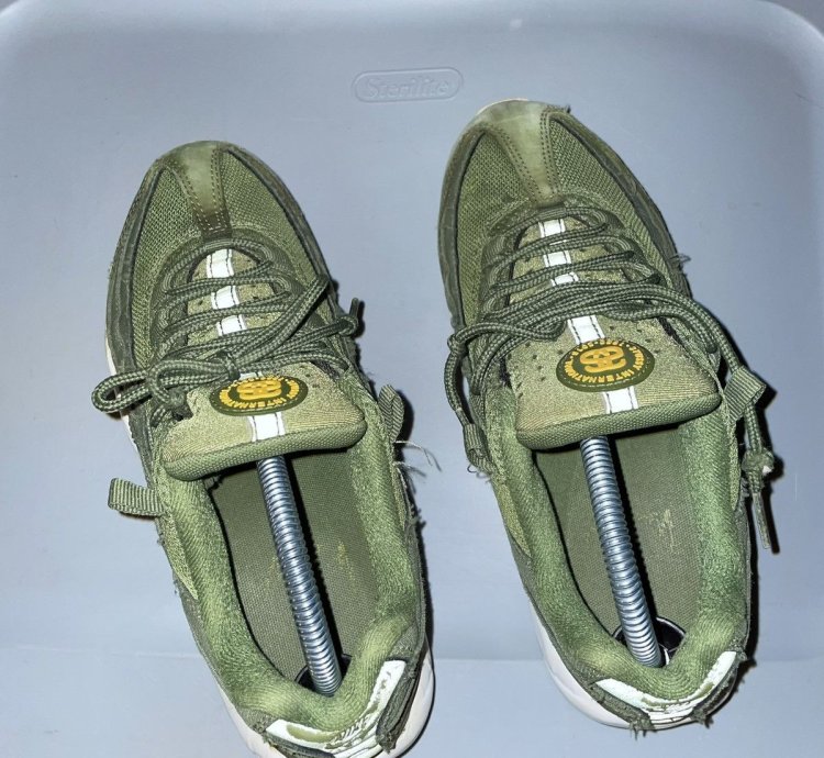 Stussy Nike Airmax 95s Olive Size 7 5 Men