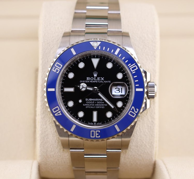 Rolex Submariner Date New Submariner Date Cookie Monster 126619lb New Complete Set