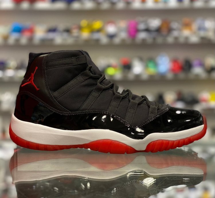 Air Jordan 11 Retro Playoffs Bred
