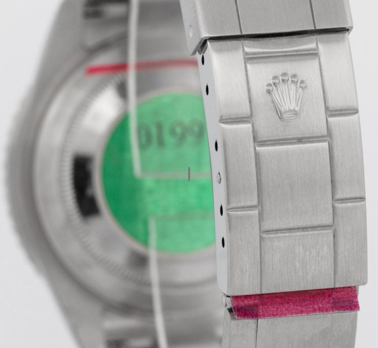 Rolex Submariner Date Nos Flat 4 Rolex Submariner Date Kermit Papers Stickered Green 40mm 16610 Box
