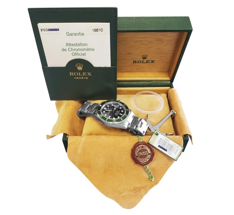 Rolex Submariner Date Nos Stickered 2003 Rolex Submariner Kermit Green Flat 4 -serial Watch 16610 Lv