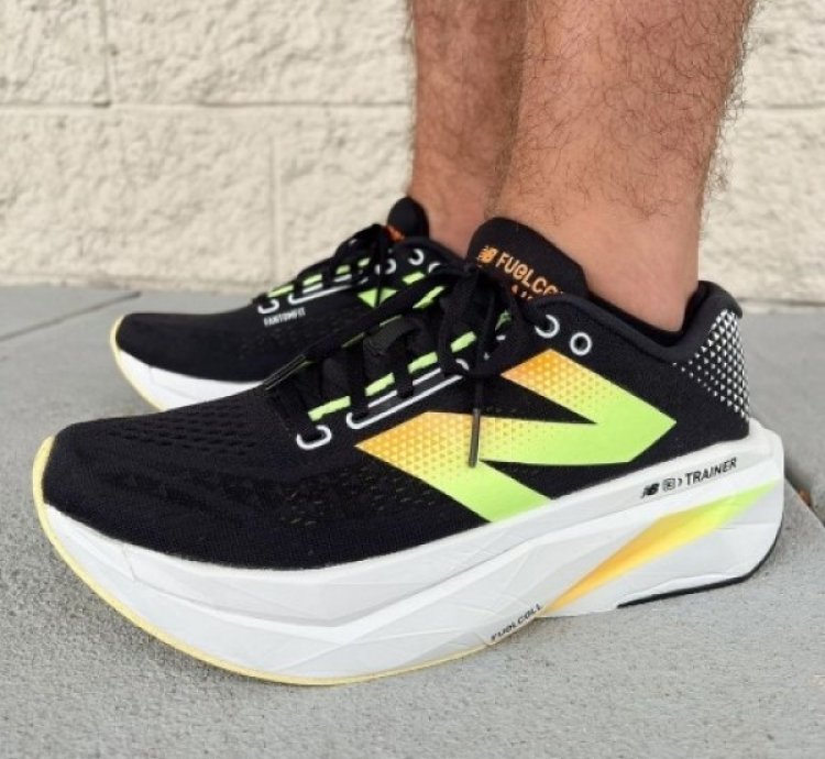 Ne W Balance Supercomp Trainer V3 Running Shoes