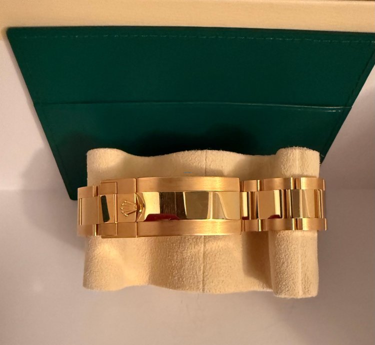 Rolex Submariner Date Oro Giallo Full Set New