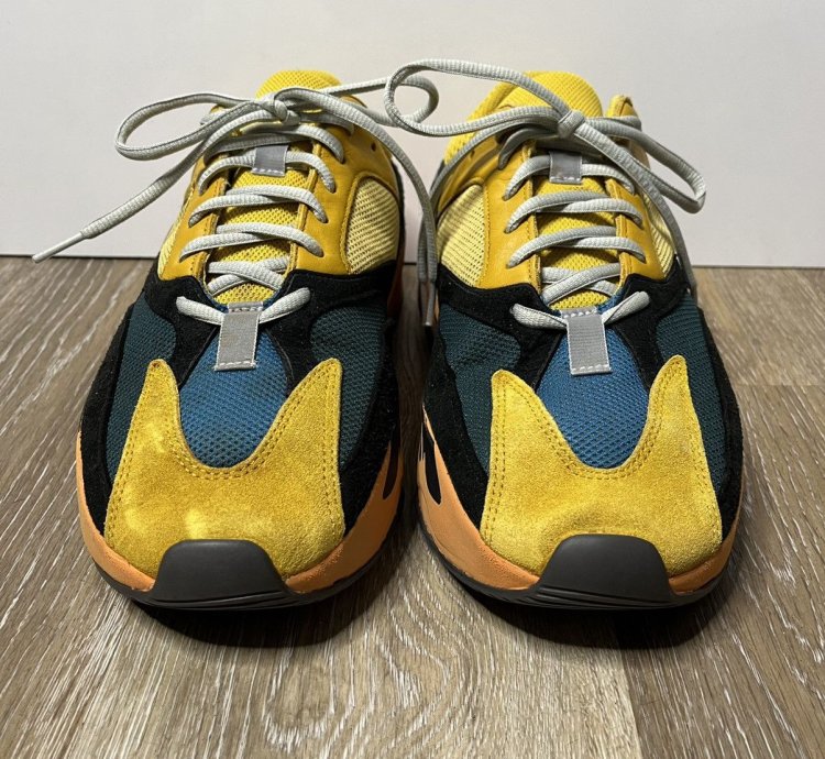 Sun Yellow Yeezy 700