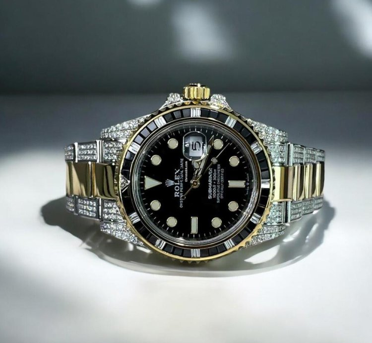 Rolex Submariner Date Oyster Custom Diamond Black Onyx Bezel - Iced Out