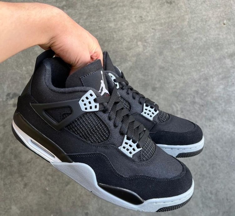Air Jordan 4 Retro Se Black Canvas