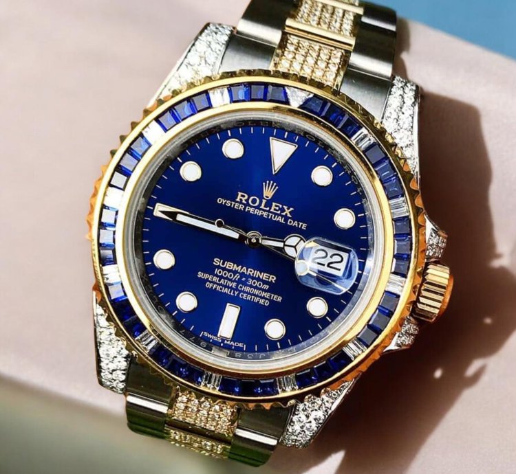 Rolex Submariner Date Oyster Royal Blue Dial Custom Diamond-set - Iced Out