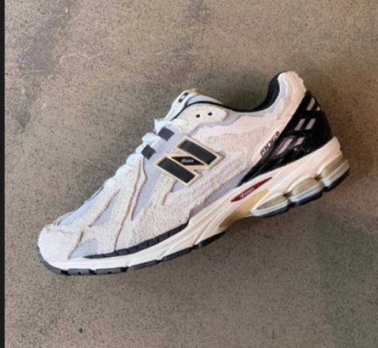 Newbalance 1906d Grey Gold Running Shoes