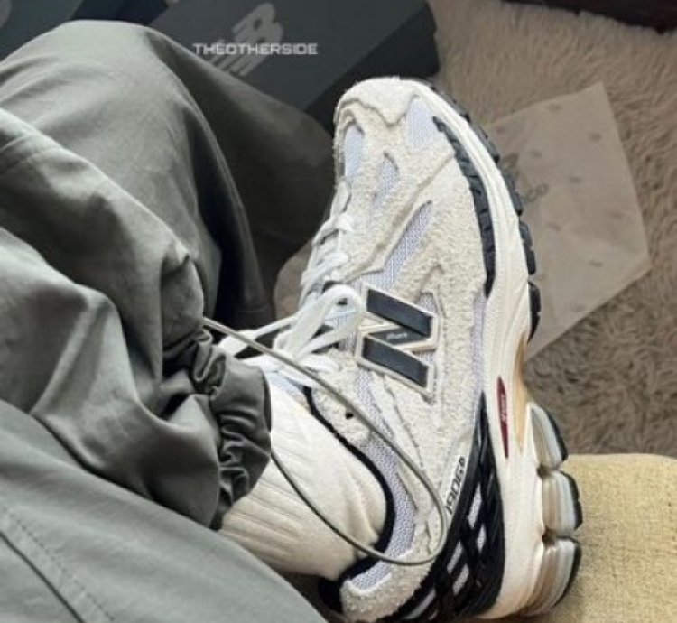 Newbalance 1906d Grey Gold Running Shoes
