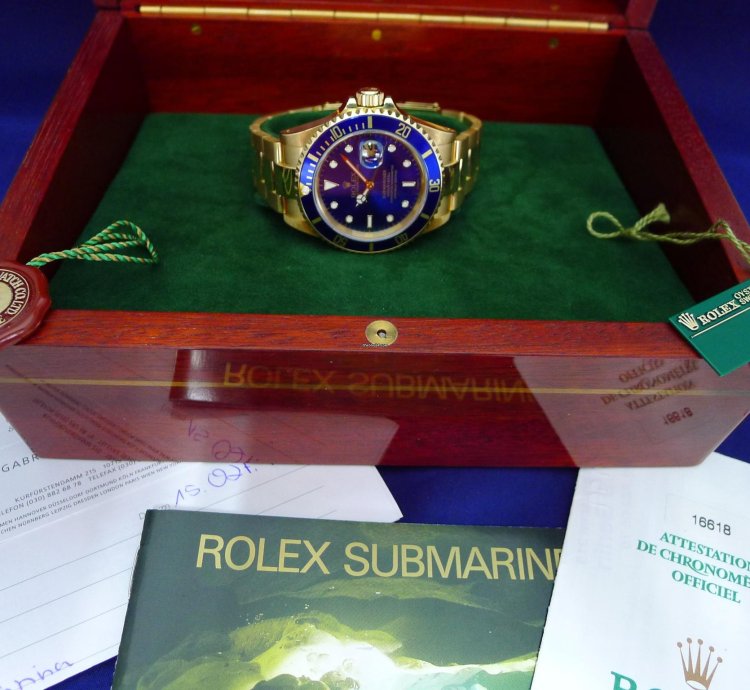 Rolex Submariner Date Ref 16618 Nos