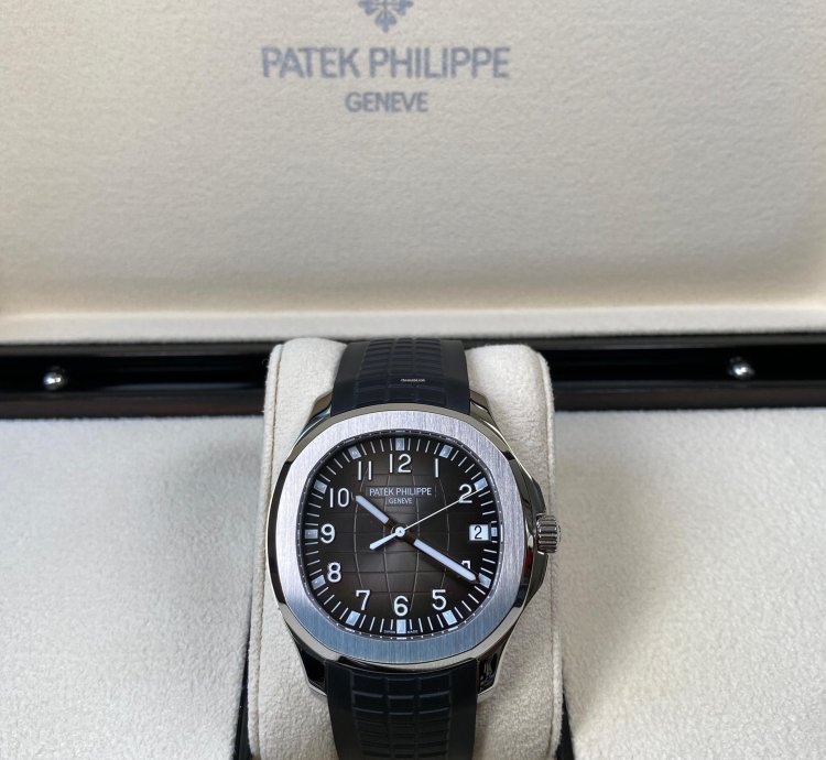Patek Philippe Aquanaut 5167a Full Set 2023 - Like New Condition