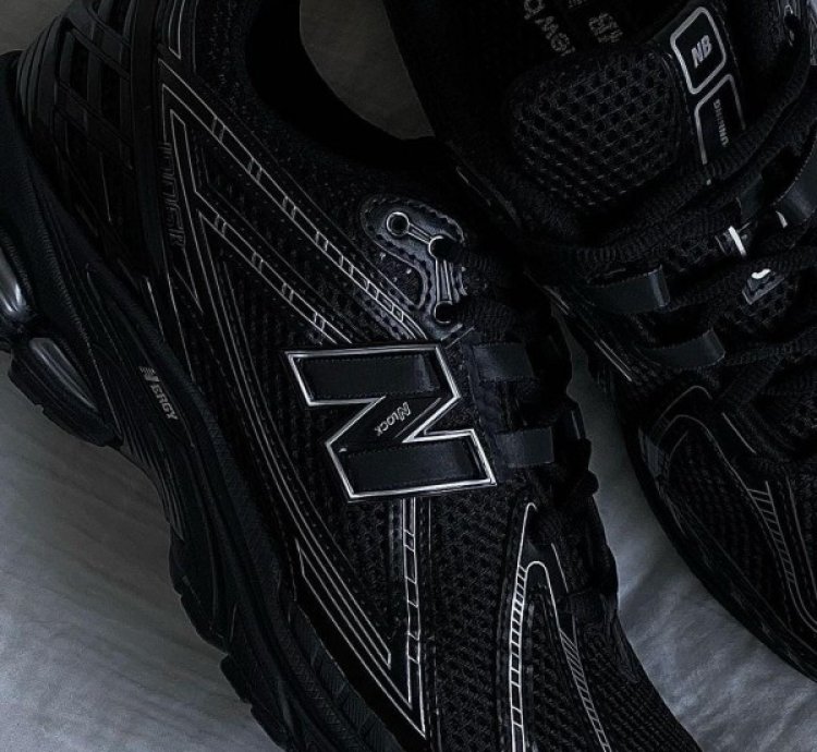 Newbalance 1906r Black And Silver Metallic Running Shoes Semi Ua
