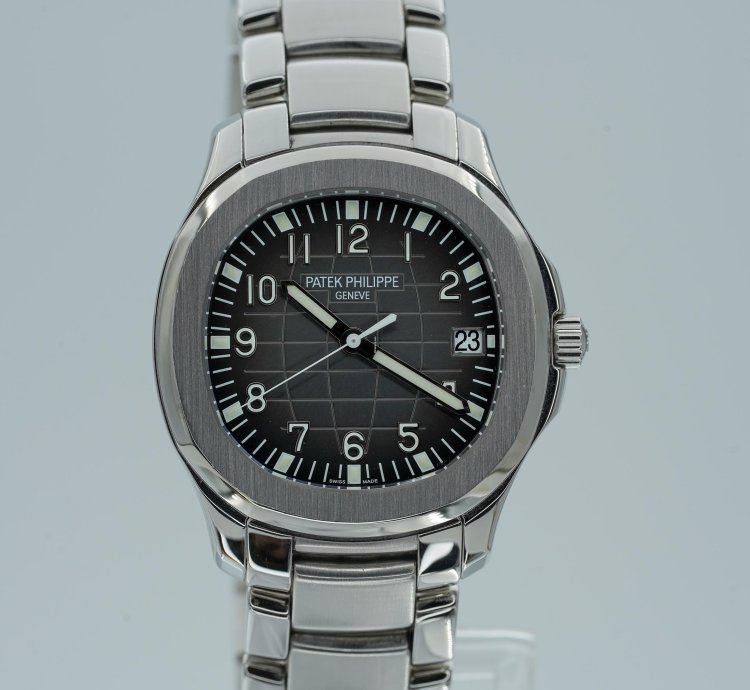 Patek Philippe Aquanaut 5167a Stainless Steel Black Dial Bracelet And Rubber