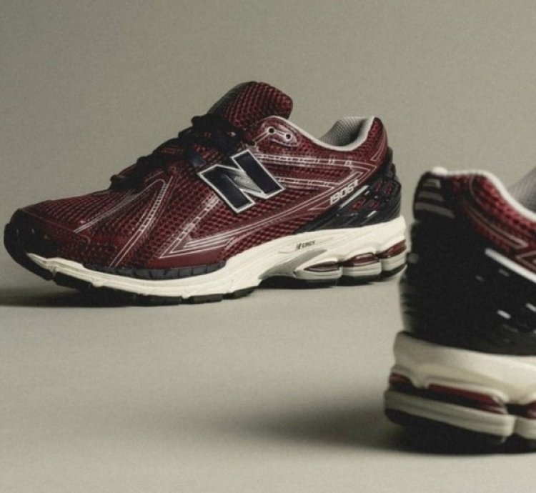 Newbalance 1906r Burgundy Black Sneakers