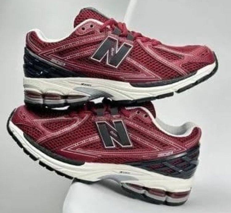 Newbalance 1906r Burgundy Black Sneakers