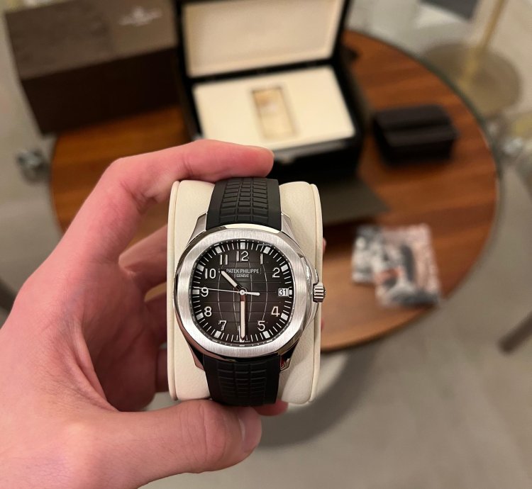 Patek Philippe Aquanaut 5167a-001