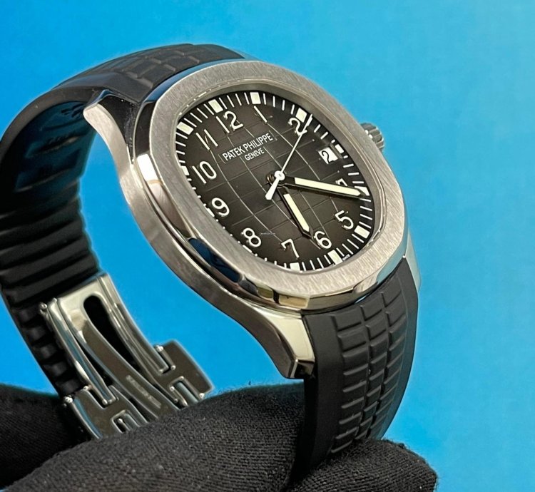Patek Philippe Aquanaut 5167a-001 Black Aquanaut
