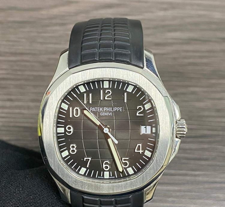 Patek Philippe Aquanaut 5167a-001 Black Aquanaut