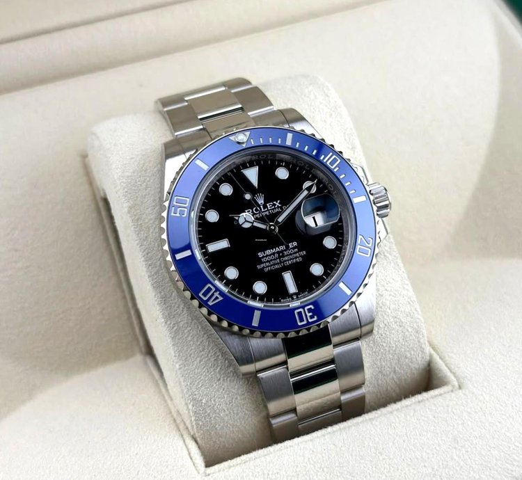 Rolex Submariner Date Unworn 2024 Black Dial White Gold 126619lb Complete