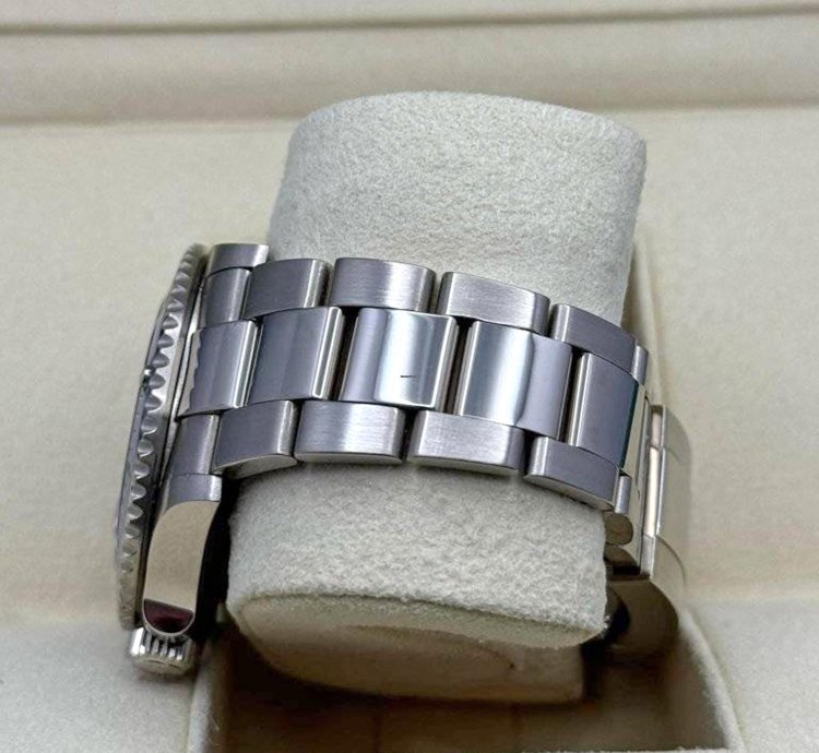 Rolex Submariner Date Unworn 2024 Black Dial White Gold 126619lb Complete
