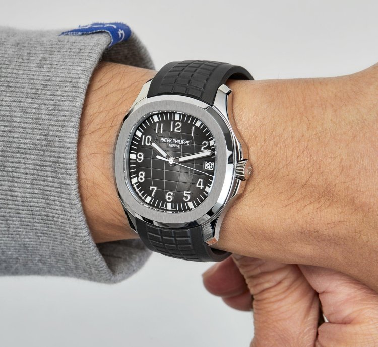 Patek Philippe Aquanaut 5167a-001 Selfwinding Stainless Steel Black Dial 2022