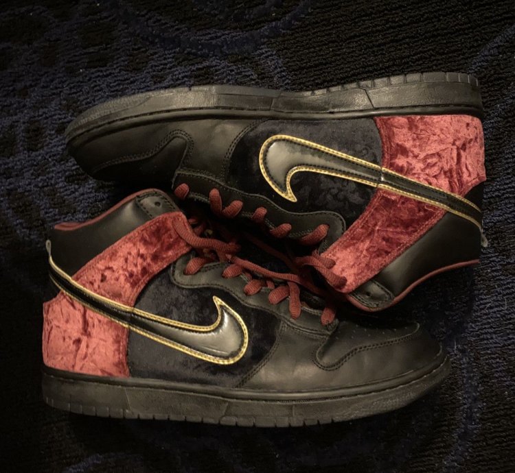 Nike Dunk High Sb Bloody Sunday 2007