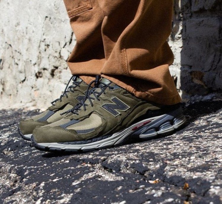 Newbalance 2002r Olive Sneakers