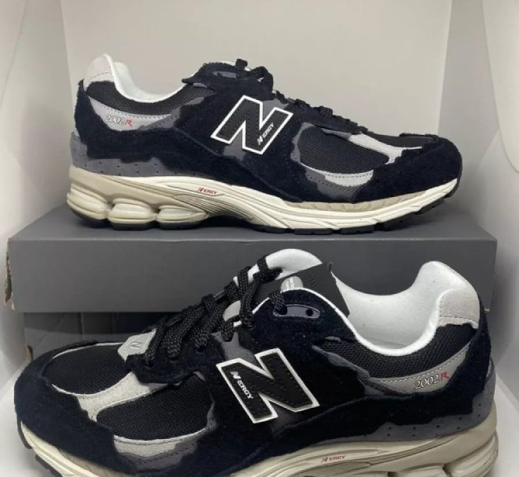 Newbalance 2002r Protection Pack Black Grey Running Shoes