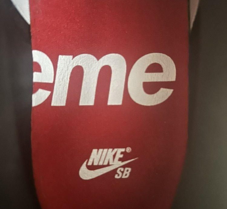 Supreme Black Star Dunks