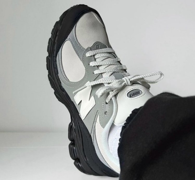 Newbalance 2002r The Basement Black Grey Running Shoes