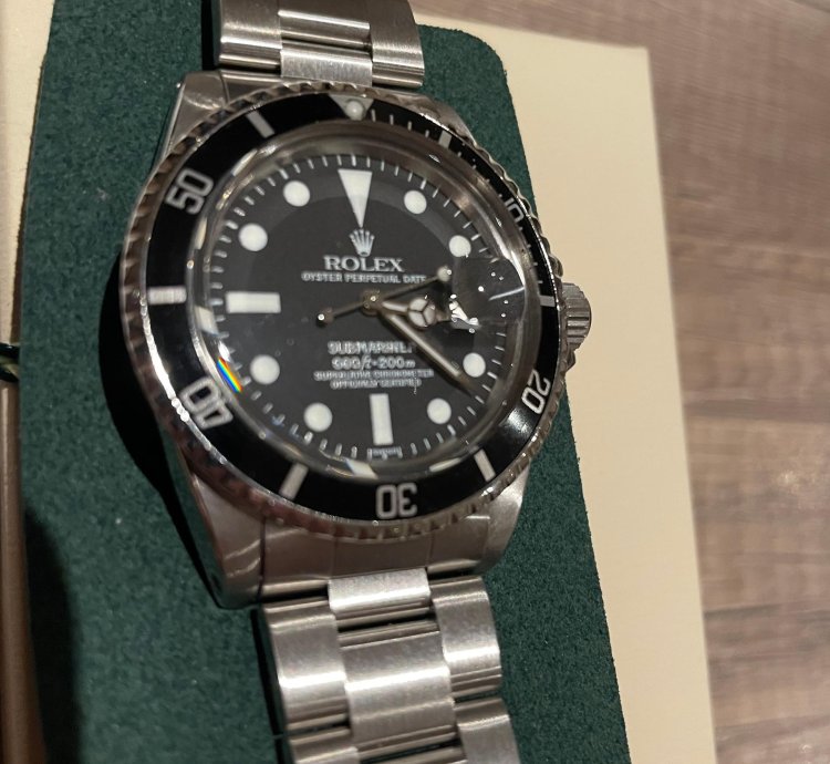 Rolex Submariner Date Vis Et Garantie Avec Facture