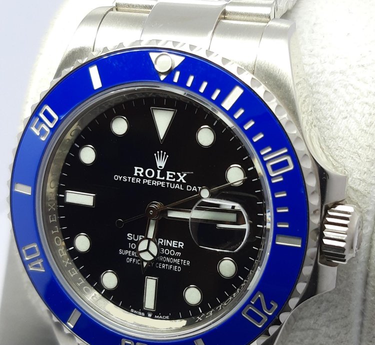 Rolex Submariner Date White Gold