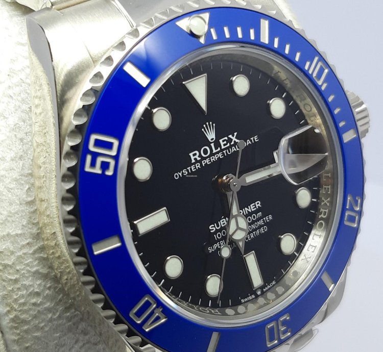 Rolex Submariner Date White Gold