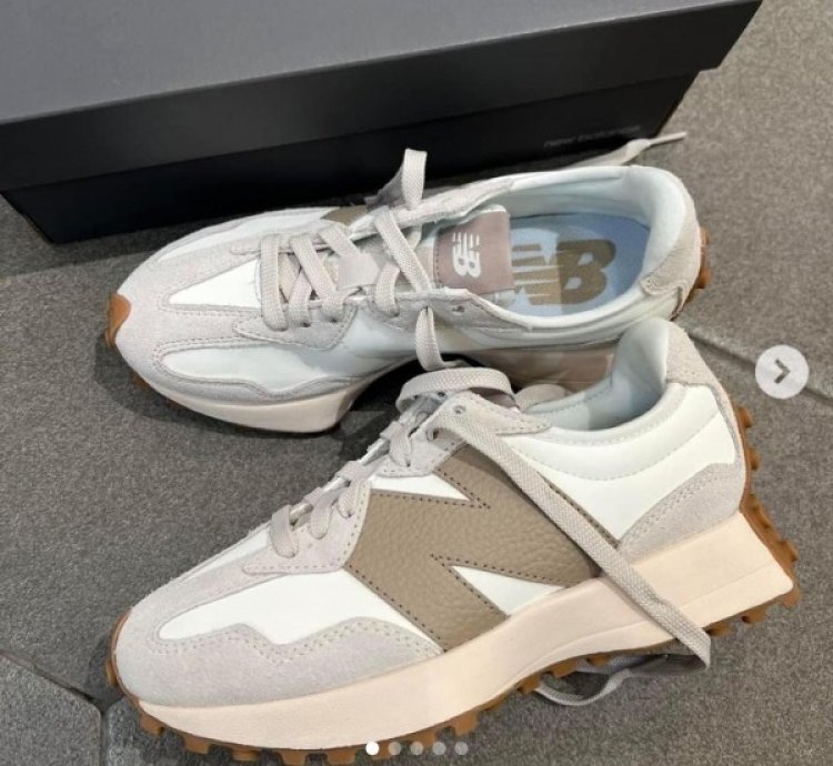 Newbalance 327 Driftwood Beige Sneakers