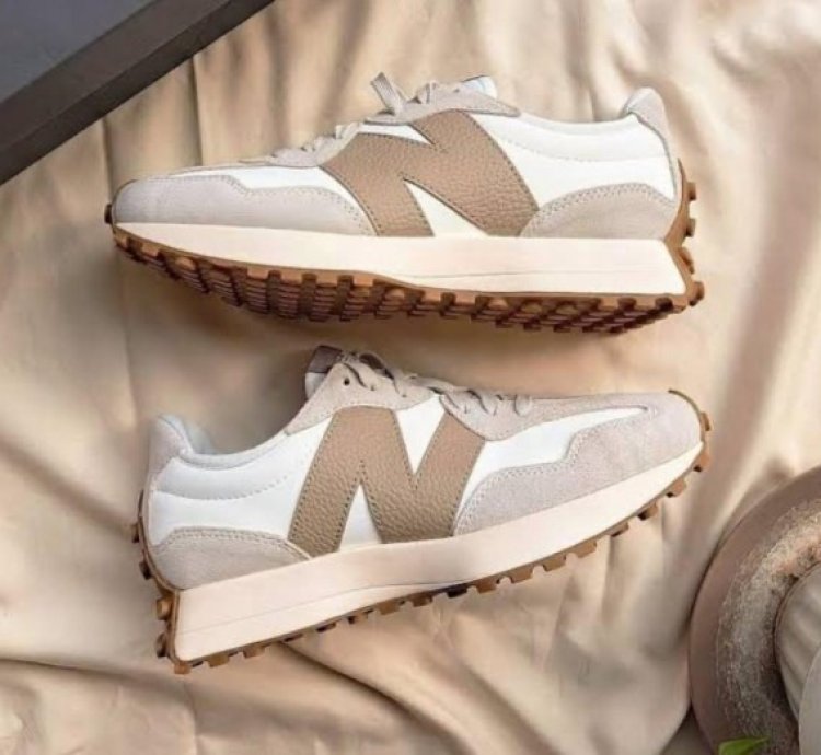 Newbalance 327 Driftwood Beige Sneakers